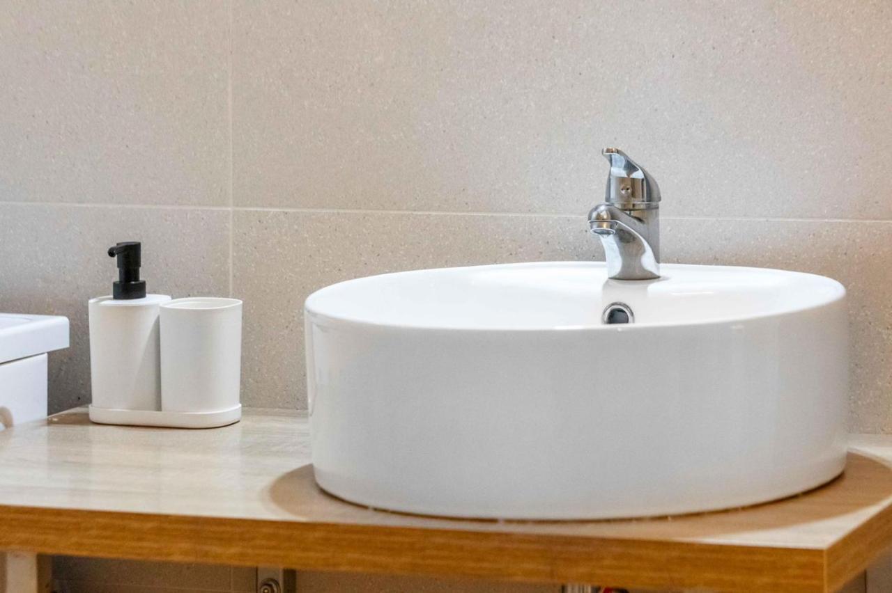 Loft Porta Romana - Cozy Apartment & Wi-Fi Милано Екстериор снимка