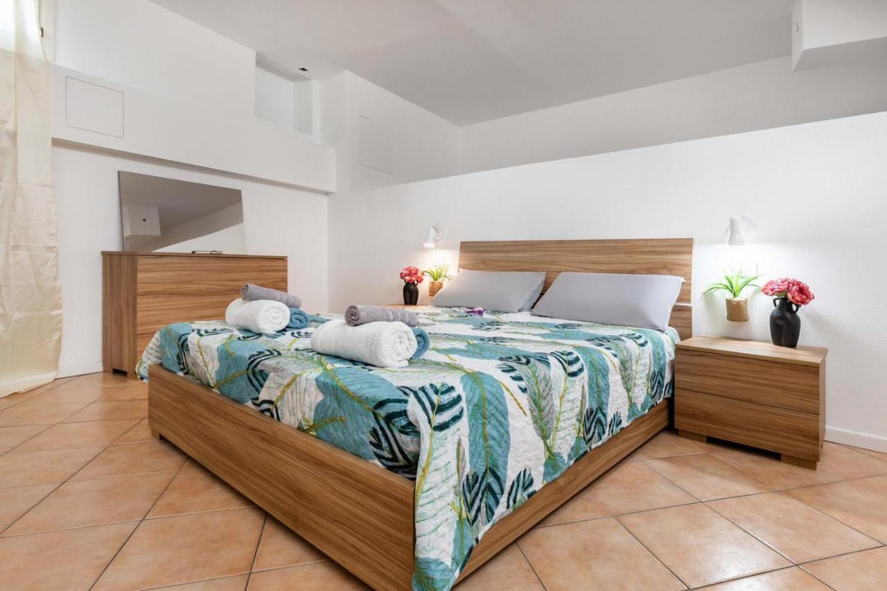 Loft Porta Romana - Cozy Apartment & Wi-Fi Милано Екстериор снимка
