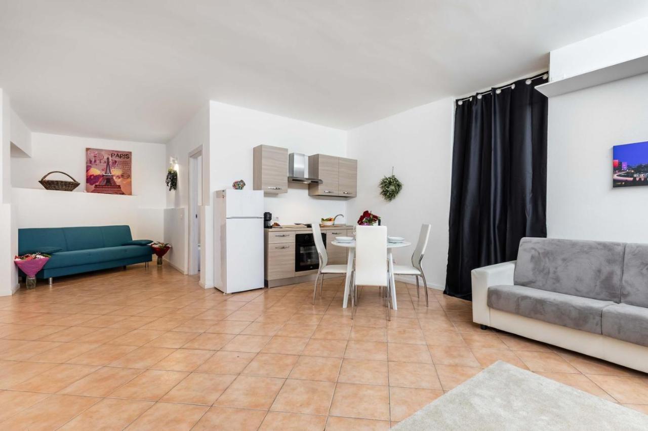 Loft Porta Romana - Cozy Apartment & Wi-Fi Милано Екстериор снимка