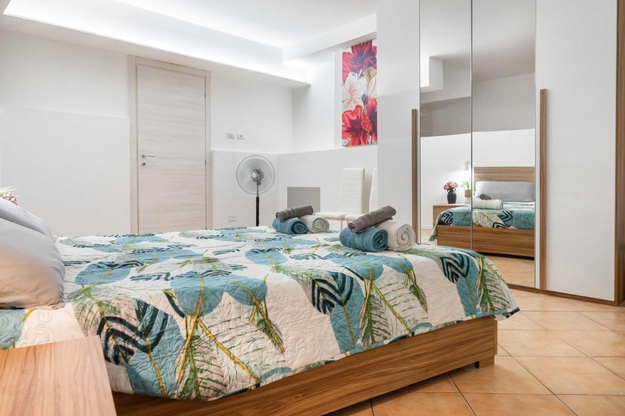Loft Porta Romana - Cozy Apartment & Wi-Fi Милано Екстериор снимка